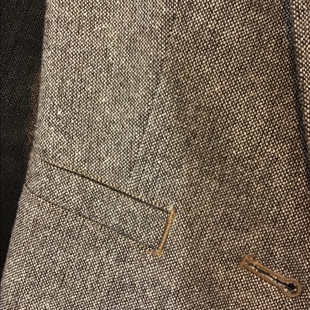 Blazer - Picture 7 of 7